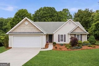 8790 Baycreek Lane, Gainesville, GA 30506