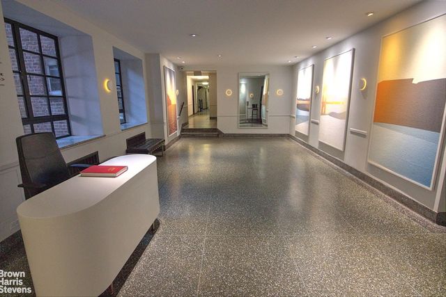 330 Haven Ave Apt 4F, New York City, NY 10033