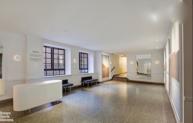 330 Haven Ave Apt 4F, New York City, NY 10033