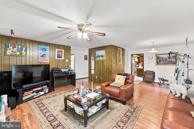 9 HANCOCK LN, Willingboro, NJ 08046