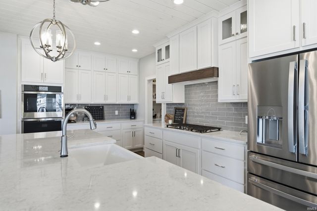 12401 Tula Trail, Fort Wayne, IN 46814