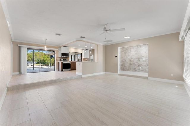 124 E NORTH SHORE AVENUE, North Fort Myers, FL 33917