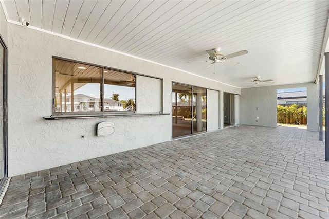 124 E NORTH SHORE AVENUE, North Fort Myers, FL 33917