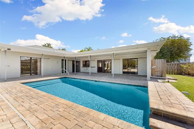 124 E NORTH SHORE AVENUE, North Fort Myers, FL 33917