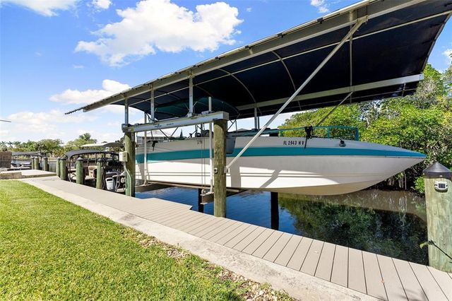 124 E NORTH SHORE AVENUE, North Fort Myers, FL 33917