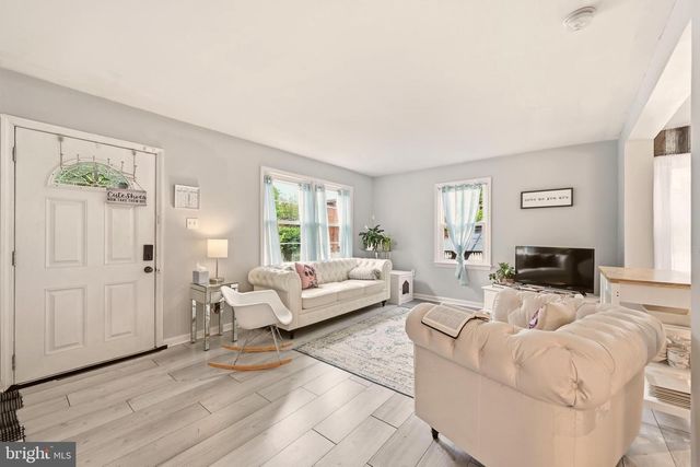 2707 FORT BAKER DR SE, Washington, DC 20020