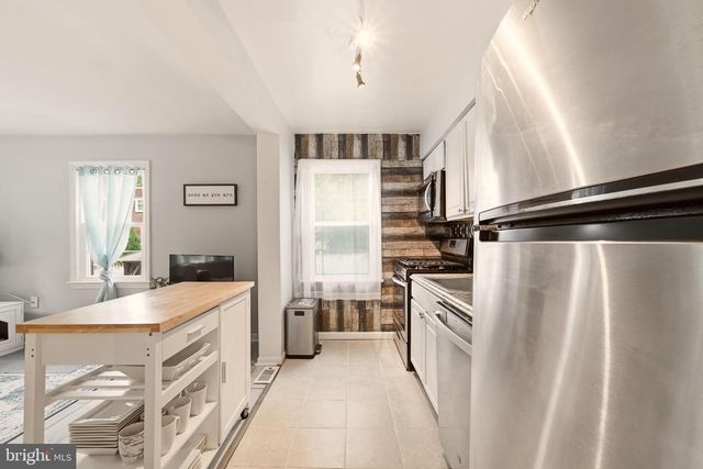 2707 FORT BAKER DR SE, Washington, DC 20020