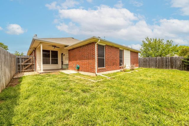 8832 Stirrup Way, Fort Worth, TX 76244