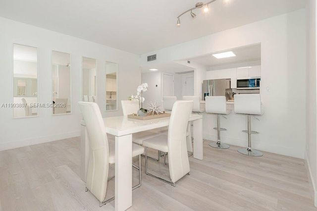 2301 Collins Avenue 401, Miami Beach, FL 33139
