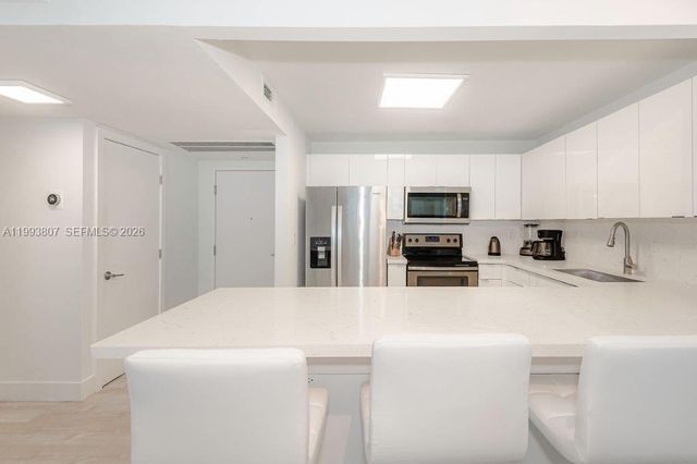 2301 Collins Avenue 401, Miami Beach, FL 33139