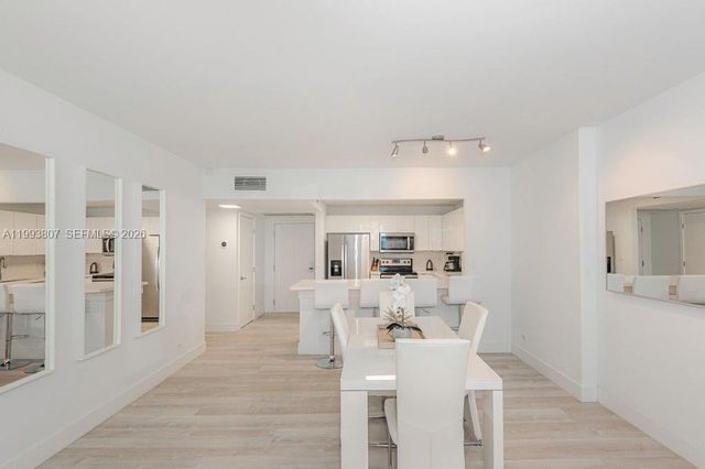 2301 Collins Avenue 401, Miami Beach, FL 33139