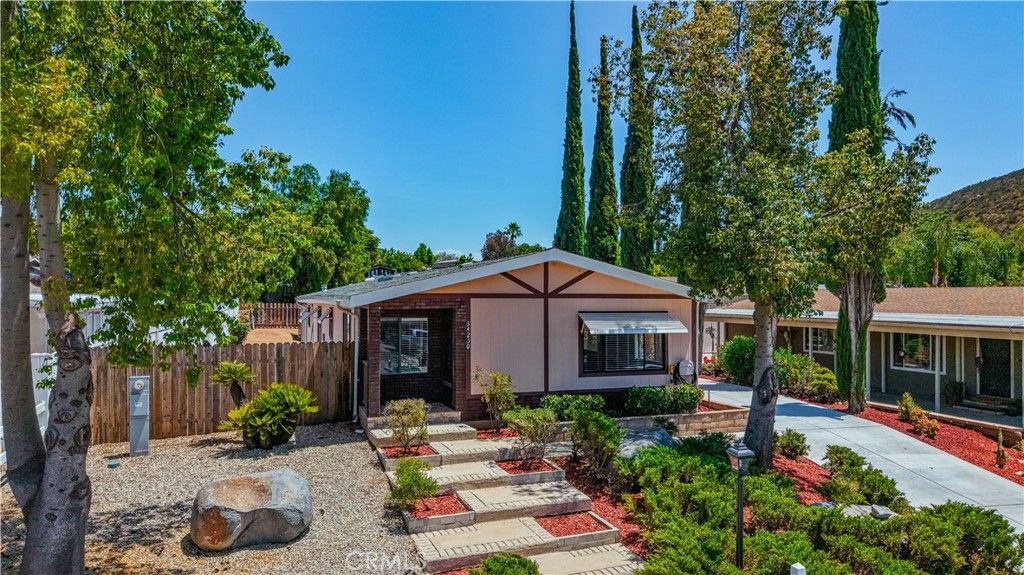 34230 Tractor Trail, Wildomar, CA 92595