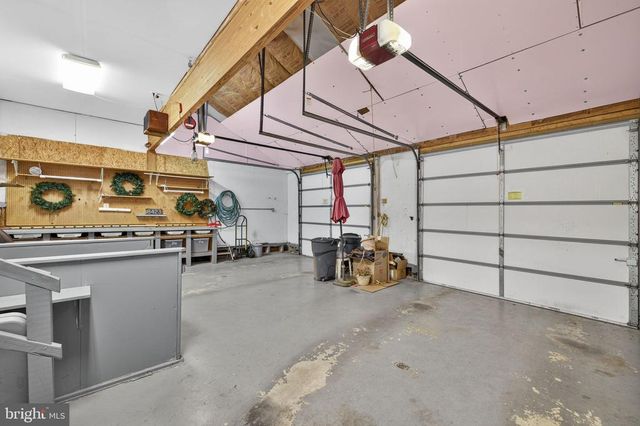 8423 LOCK LN, Warrenton, VA 20186