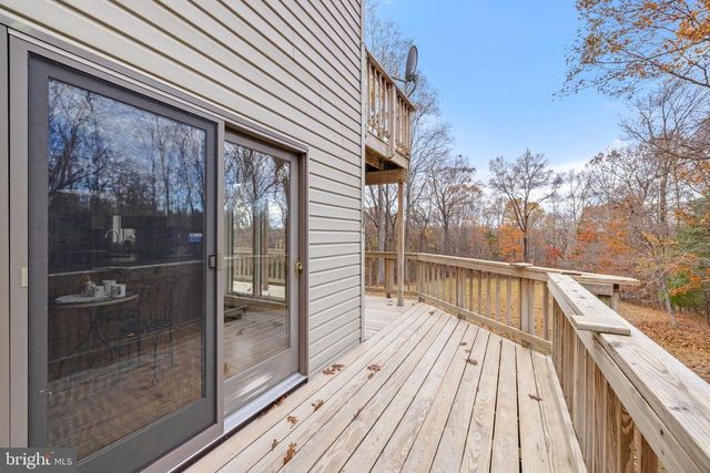 8423 LOCK LN, Warrenton, VA 20186