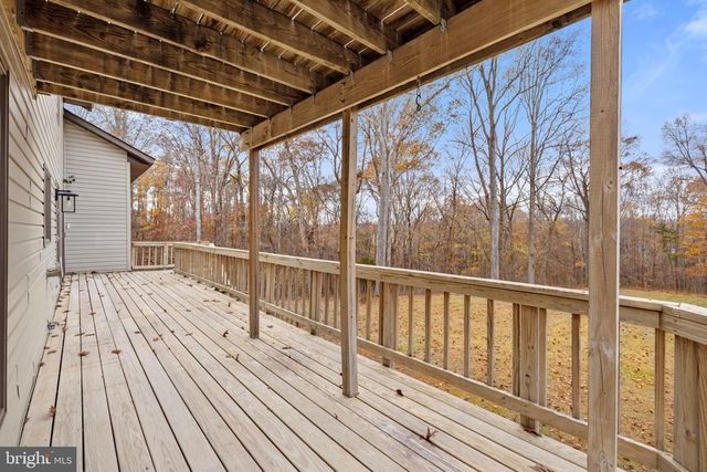 8423 LOCK LN, Warrenton, VA 20186