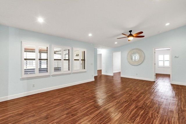 725 Timber Ridge Trail SW Unit B, Vero Beach, FL 32962