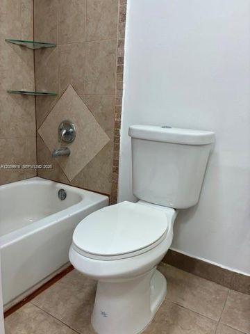 1121 SW 105th Ave 308, Miami, FL 33174