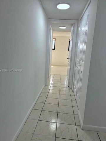 1121 SW 105th Ave 308, Miami, FL 33174