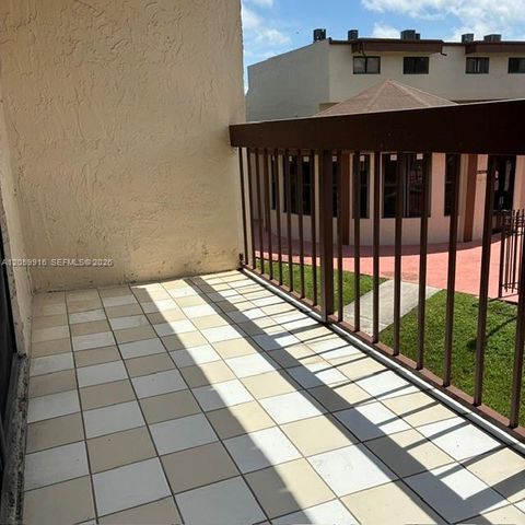 1121 SW 105th Ave 308, Miami, FL 33174