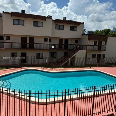 1121 SW 105th Ave 308, Miami, FL 33174