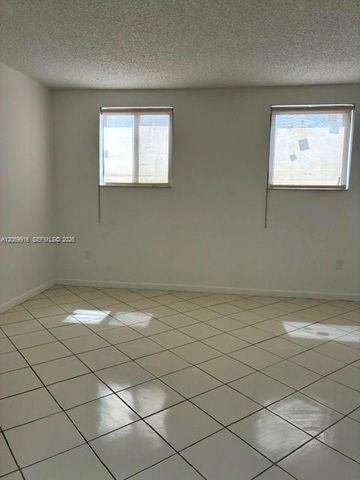 1121 SW 105th Ave 308, Miami, FL 33174