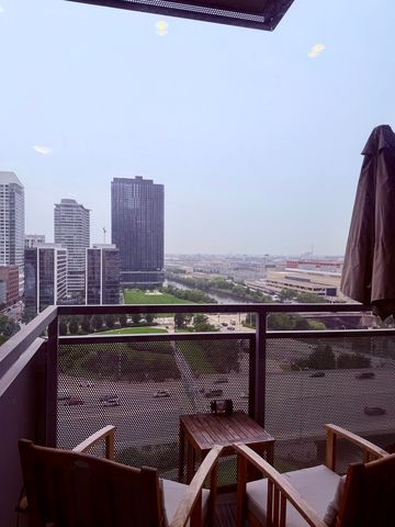 235 W Van Buren Street 1606, Chicago, IL 60607