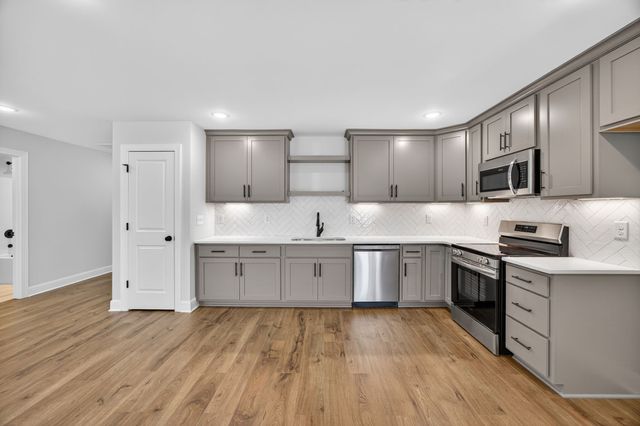 2125 Rylee Way # 8, Greenbrier, TN 37073