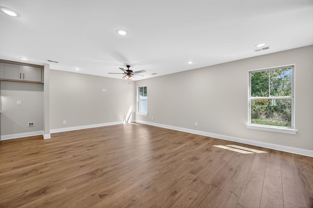 2125 Rylee Way # 8, Greenbrier, TN 37073