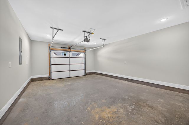 2125 Rylee Way # 8, Greenbrier, TN 37073