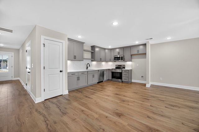 2125 Rylee Way # 8, Greenbrier, TN 37073