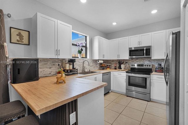 12713 SW 229th Terrace, Miami, FL 33170