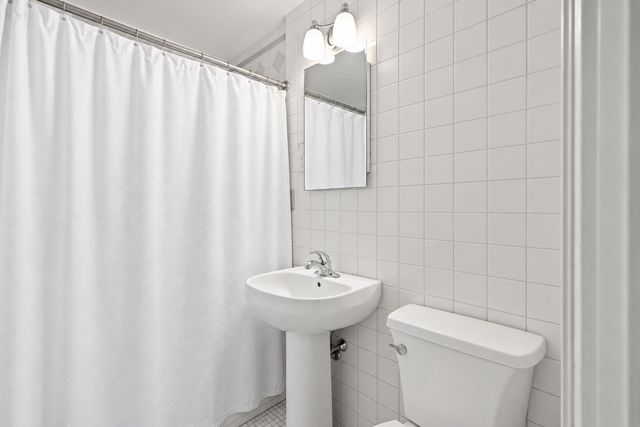 180 S Main St 5, Attleboro, MA 02703