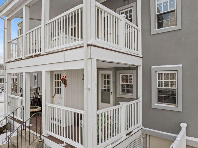 180 S Main St 5, Attleboro, MA 02703