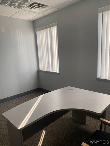 5320 Military Road, Lewiston, NY 14092