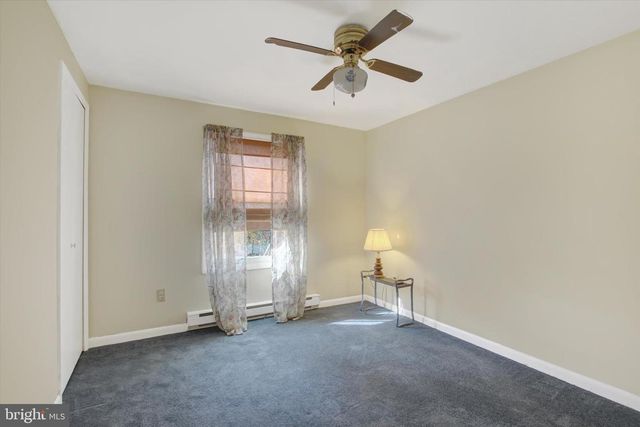 12702 SKIWAY DR, Waynesboro, PA 17268