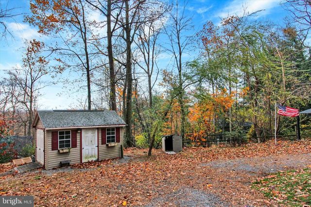 12702 SKIWAY DR, Waynesboro, PA 17268