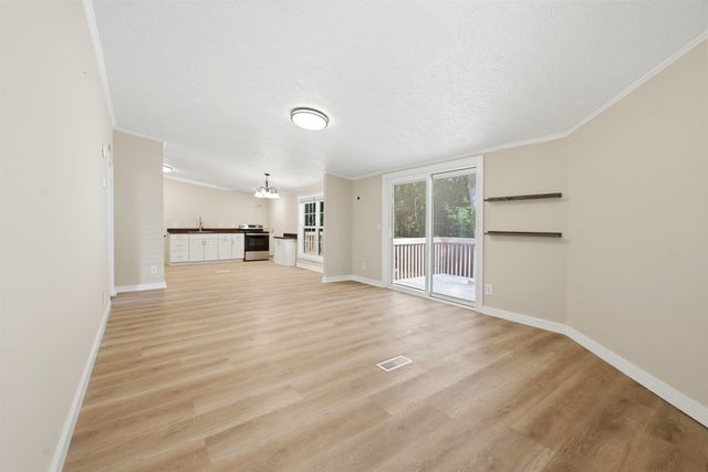 1037 Weslin Creek Dr., Myrtle Beach, SC 29588