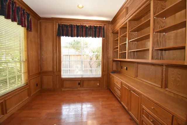 16 Treverstone Court, Sugar Land, TX 77479