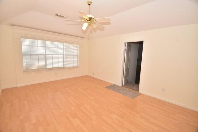 16 Treverstone Court, Sugar Land, TX 77479