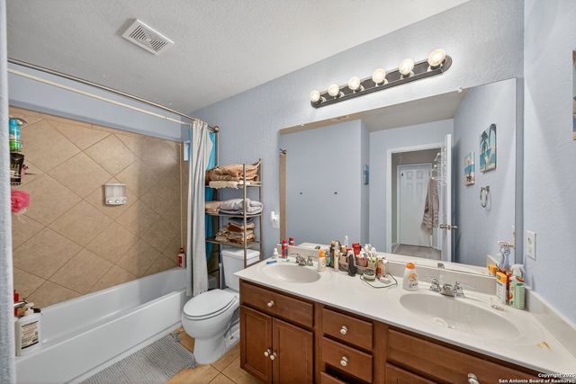 757 clearbrook ave, Schertz, TX 78108