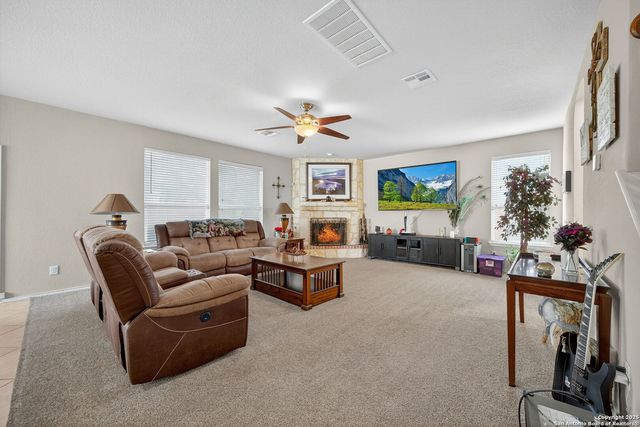 757 clearbrook ave, Schertz, TX 78108