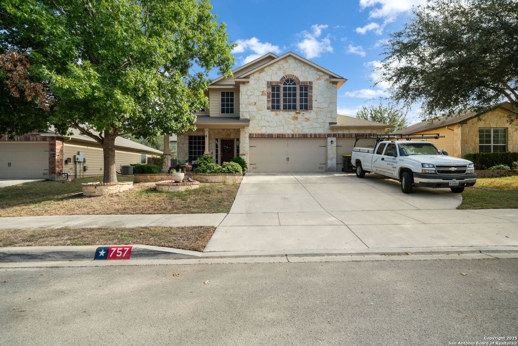 757 clearbrook ave, Schertz, TX 78108