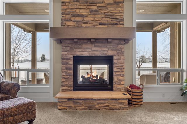 5609 W Founders Dr, Eagle, ID 83616