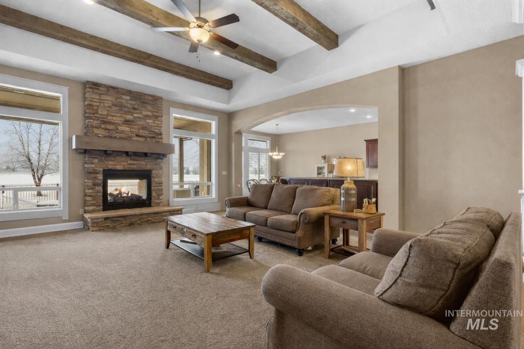 5609 W Founders Dr, Eagle, ID 83616 photo 2