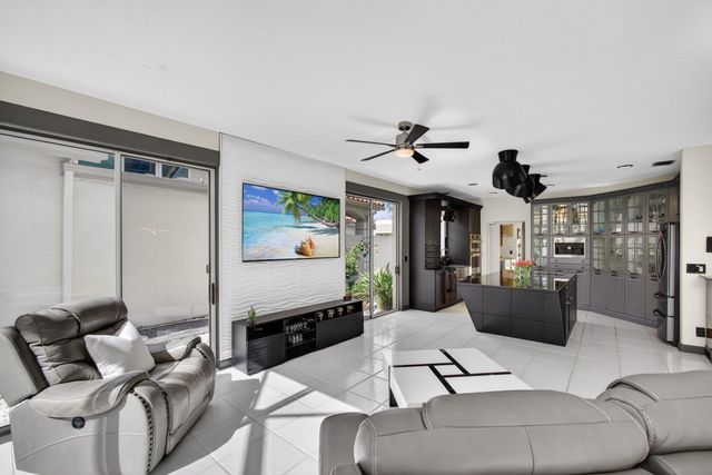 10324 Osprey Trace, West Palm Beach, FL 33412