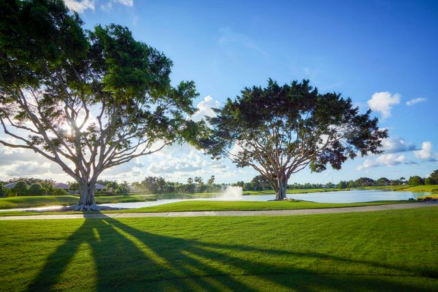 10324 Osprey Trace, West Palm Beach, FL 33412