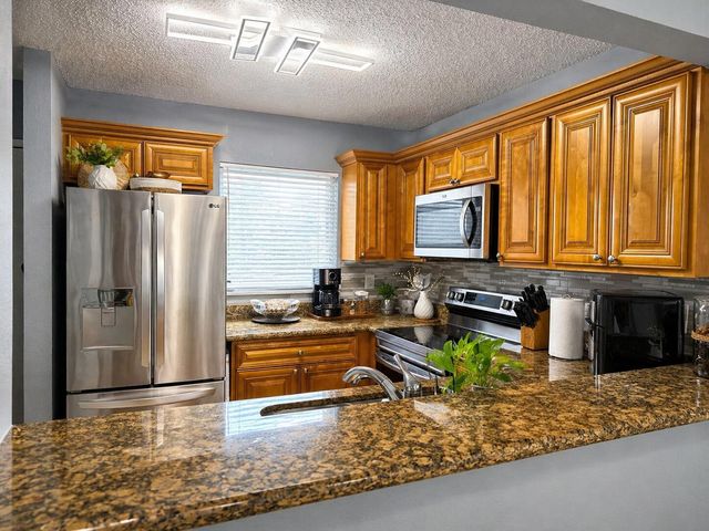 1540 Windorah Way D, West Palm Beach, FL 33411