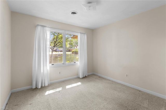 1309 Oleander AVE, Chesapeake, VA 23325