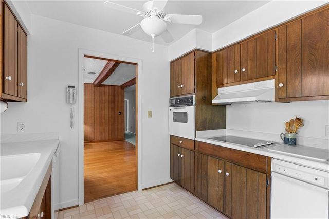 1309 Oleander AVE, Chesapeake, VA 23325