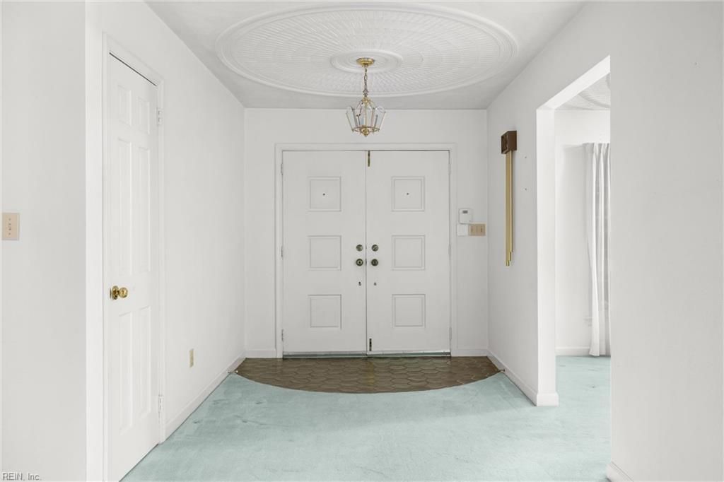 1309 Oleander AVE, Chesapeake, VA 23325